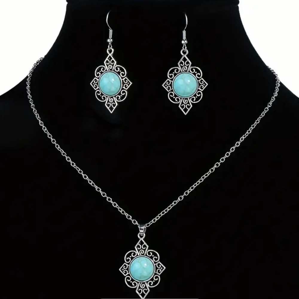 Pair of Vintage Flower Design Earrings + 1 Necklace Jewelry Set-Inlaid Gemstone